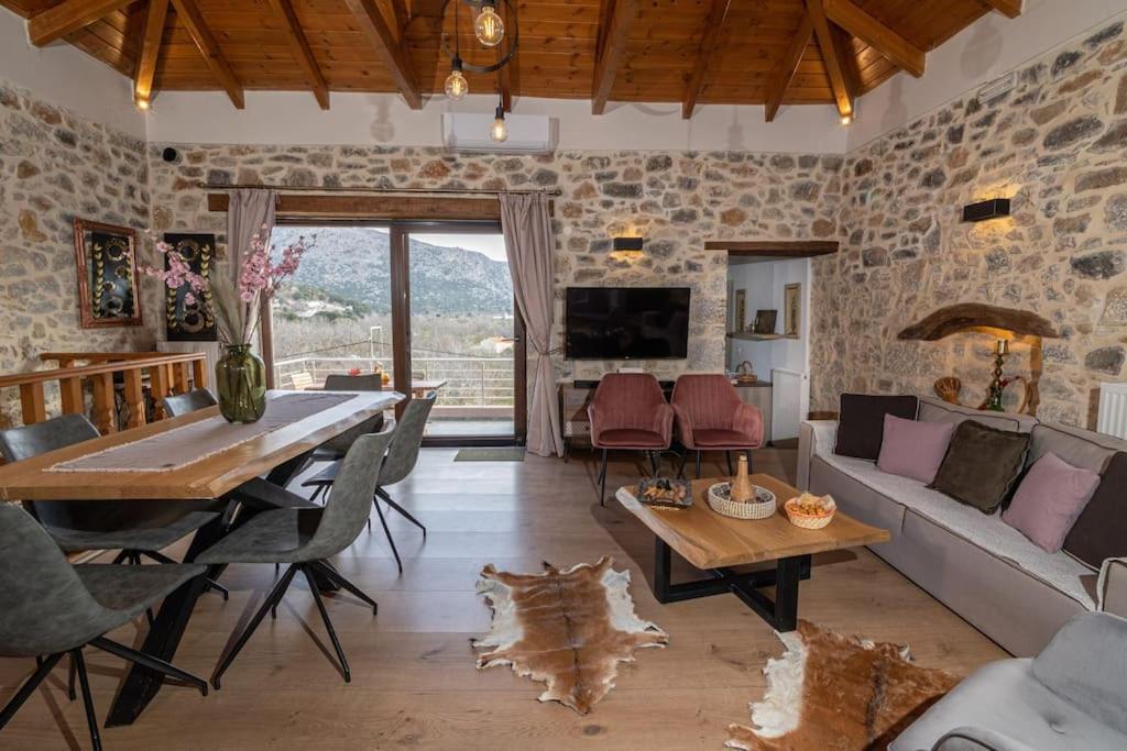 Lasithi Luxury Villa Mesa Lasithi Екстериор снимка