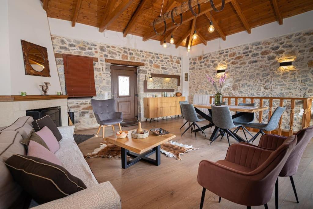 Lasithi Luxury Villa Mesa Lasithi Екстериор снимка